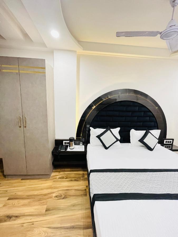 Hotel Red Stone Inn - Near New Delhi Railway Station - Paharganj Exterior foto